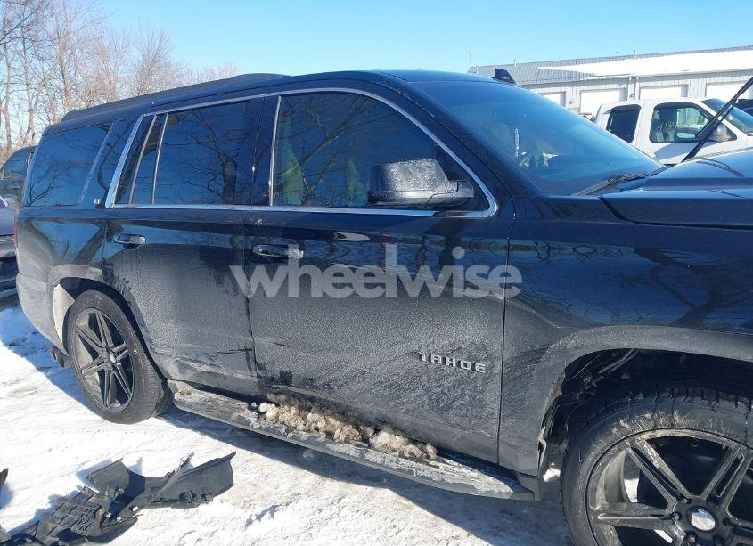 Photo 13 of 2017 Chevrolet Tahoe LT (VIN 1GNSKBKC0HR311481)