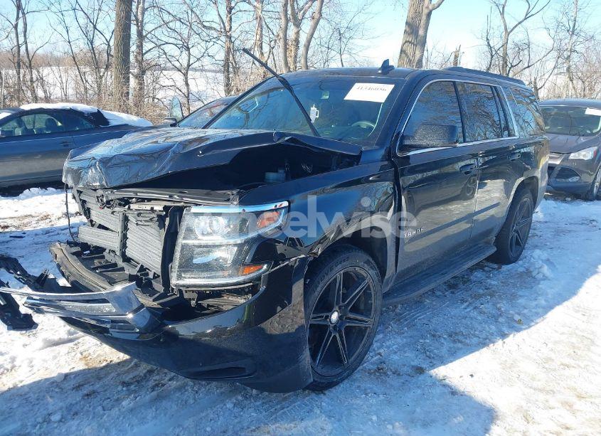 Photo 2 of 2017 Chevrolet Tahoe LT (VIN 1GNSKBKC0HR311481)