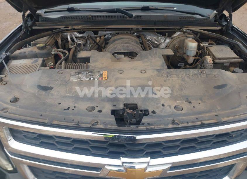 Photo 10 of 2018 Chevrolet Tahoe LT (VIN 1GNSKBKC0JR205134)