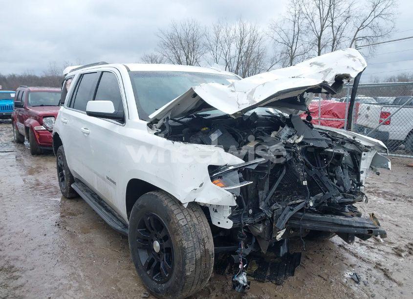 2018 Chevrolet Tahoe LT (VIN 1GNSKBKC0JR394397) main photo