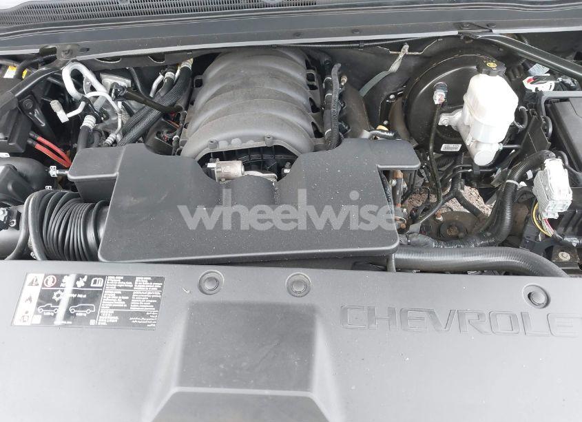 Photo 10 of 2019 Chevrolet Tahoe LT (VIN 1GNSKBKC0KR229287)