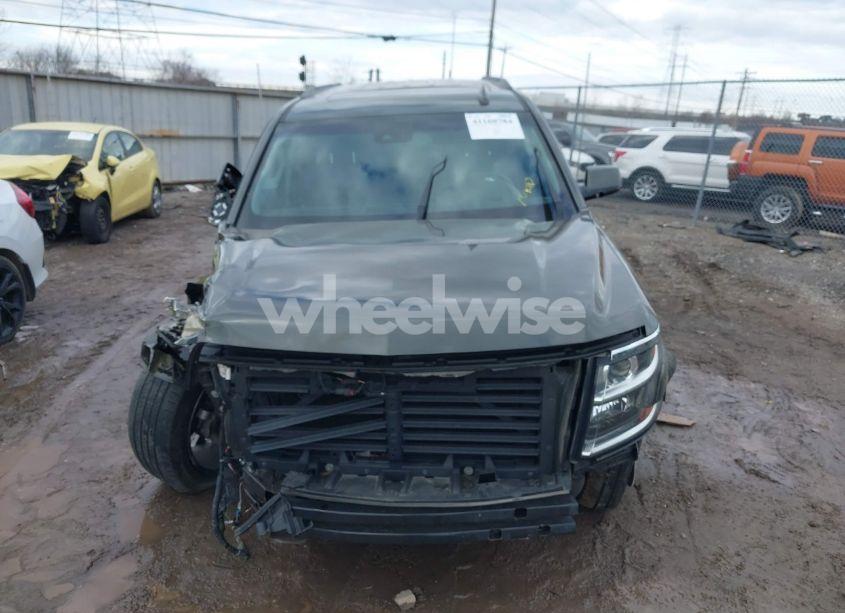 Photo 13 of 2019 Chevrolet Tahoe LT (VIN 1GNSKBKC0KR229287)