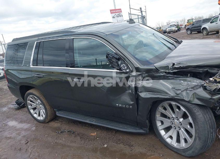 Photo 14 of 2019 Chevrolet Tahoe LT (VIN 1GNSKBKC0KR229287)