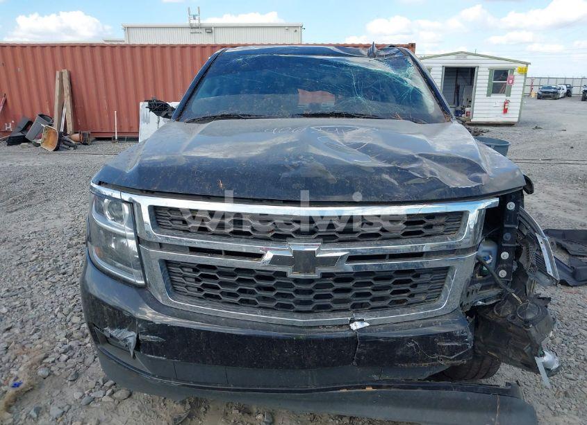 Photo 12 of 2019 Chevrolet Tahoe LT (VIN 1GNSKBKC0KR293622)