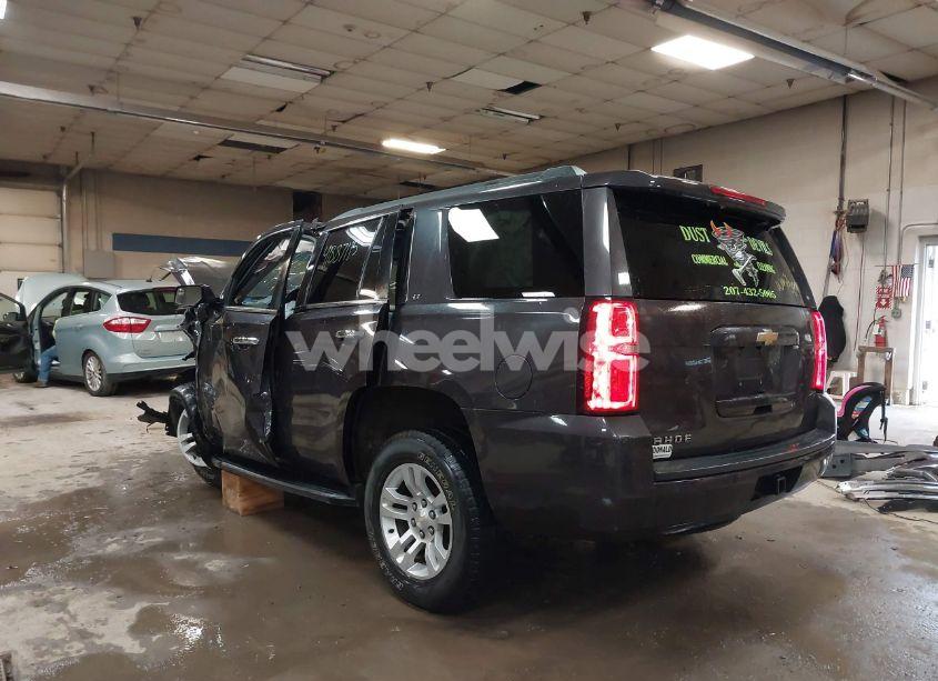 Photo 3 of 2015 Chevrolet Tahoe LT (VIN 1GNSKBKC1FR111299)