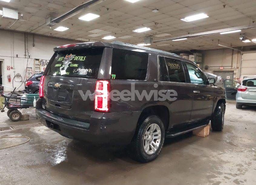Photo 4 of 2015 Chevrolet Tahoe LT (VIN 1GNSKBKC1FR111299)