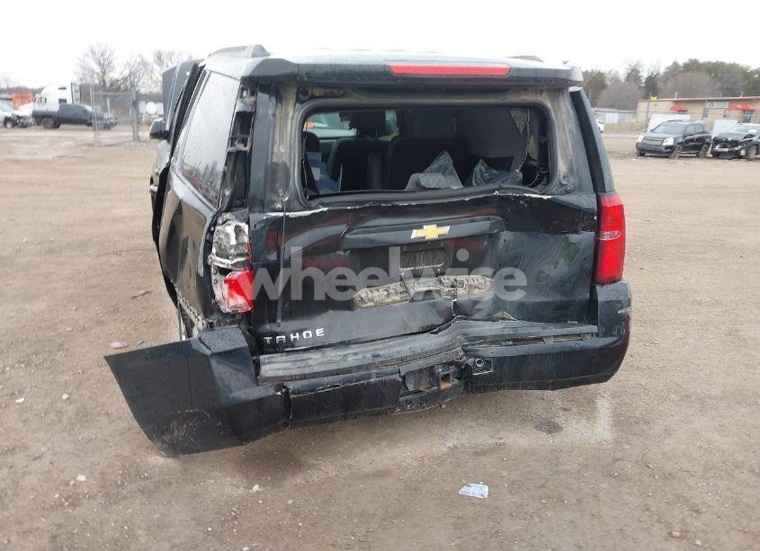 Photo 6 of 2015 Chevrolet Tahoe LT (VIN 1GNSKBKC1FR140138)