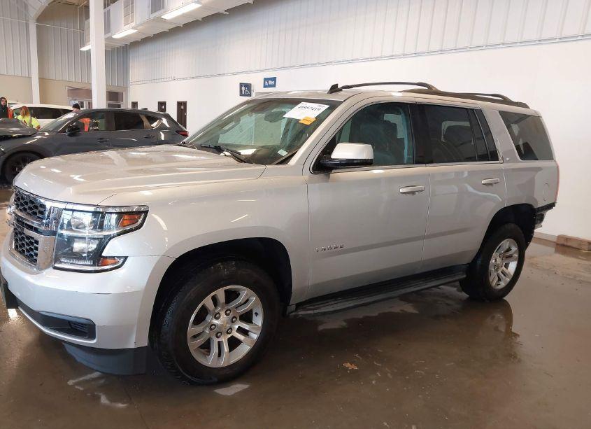 Photo 15 of 2015 Chevrolet Tahoe LT (VIN 1GNSKBKC1FR196385)