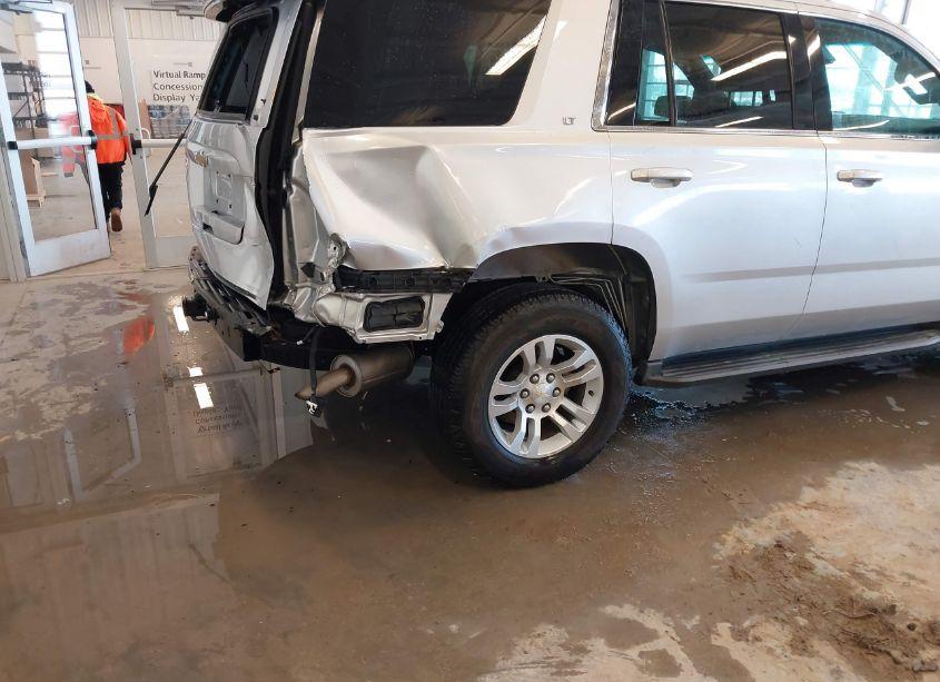 Photo 21 of 2015 Chevrolet Tahoe LT (VIN 1GNSKBKC1FR196385)