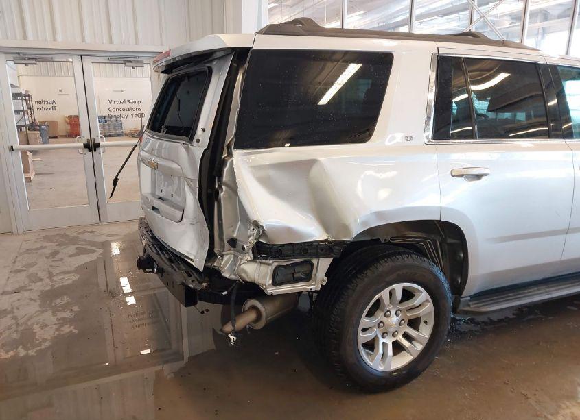 Photo 6 of 2015 Chevrolet Tahoe LT (VIN 1GNSKBKC1FR196385)