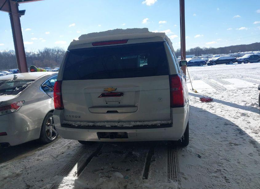 Photo 16 of 2015 Chevrolet Tahoe LT (VIN 1GNSKBKC1FR271084)