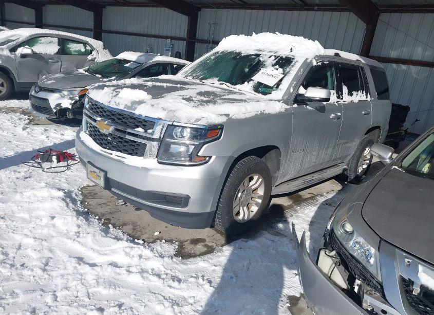 Photo 2 of 2015 Chevrolet Tahoe LT (VIN 1GNSKBKC1FR271084)