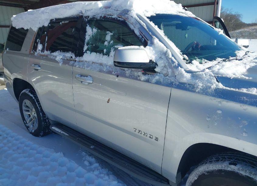 Photo 6 of 2015 Chevrolet Tahoe LT (VIN 1GNSKBKC1FR271084)