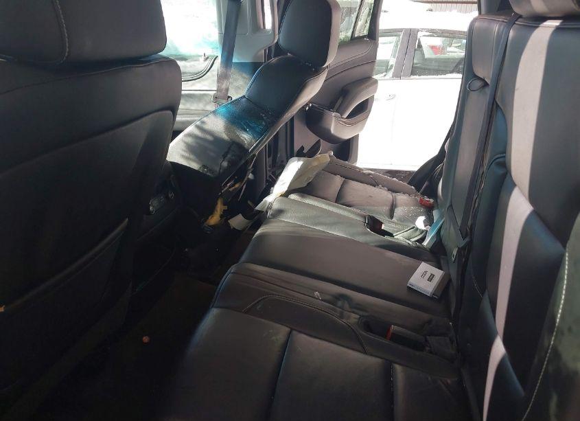 Photo 8 of 2015 Chevrolet Tahoe LT (VIN 1GNSKBKC1FR271084)