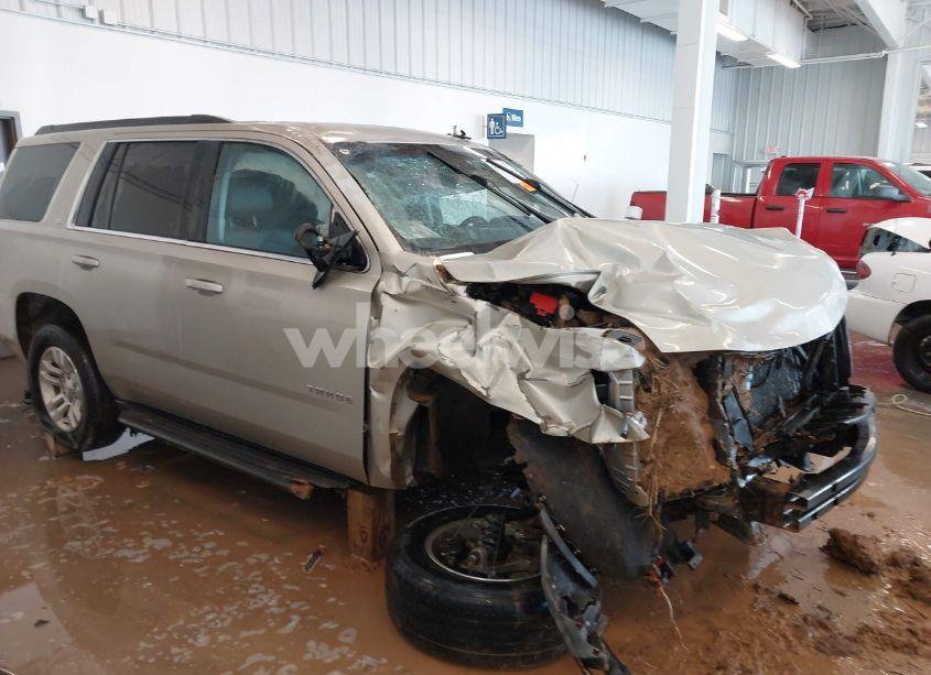 2015 Chevrolet Tahoe LT (VIN 1GNSKBKC1FR530897) main photo