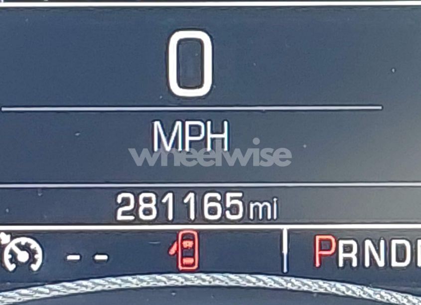 Photo 15 of 2015 Chevrolet Tahoe LT (VIN 1GNSKBKC1FR588248)