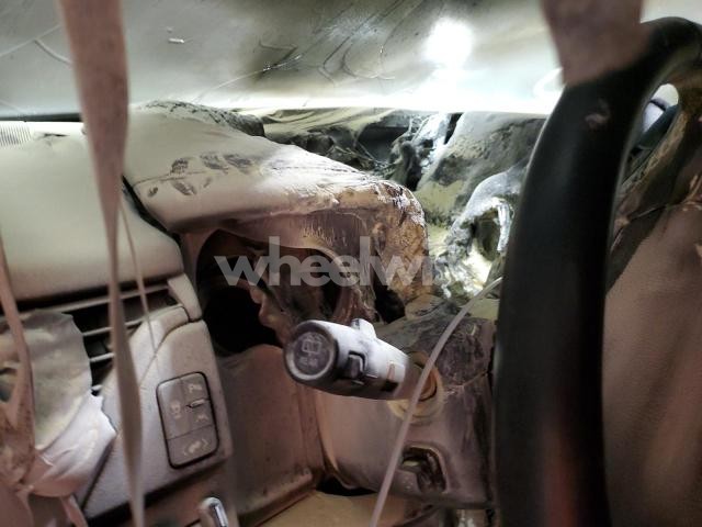 Photo 4 of 2017 CHEVROLET TAHOE K1500 LT (VIN 1GNSKBKC1HR359393)