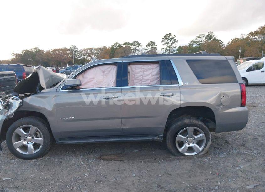 Photo 14 of 2018 Chevrolet Tahoe LT (VIN 1GNSKBKC1JR301094)