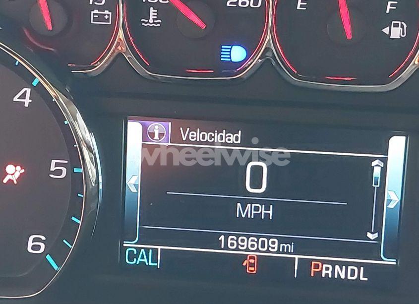 Photo 15 of 2018 Chevrolet Tahoe LT (VIN 1GNSKBKC1JR301094)