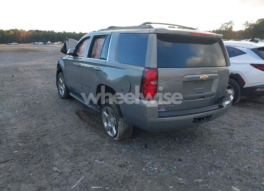 Photo 3 of 2018 Chevrolet Tahoe LT (VIN 1GNSKBKC1JR301094)