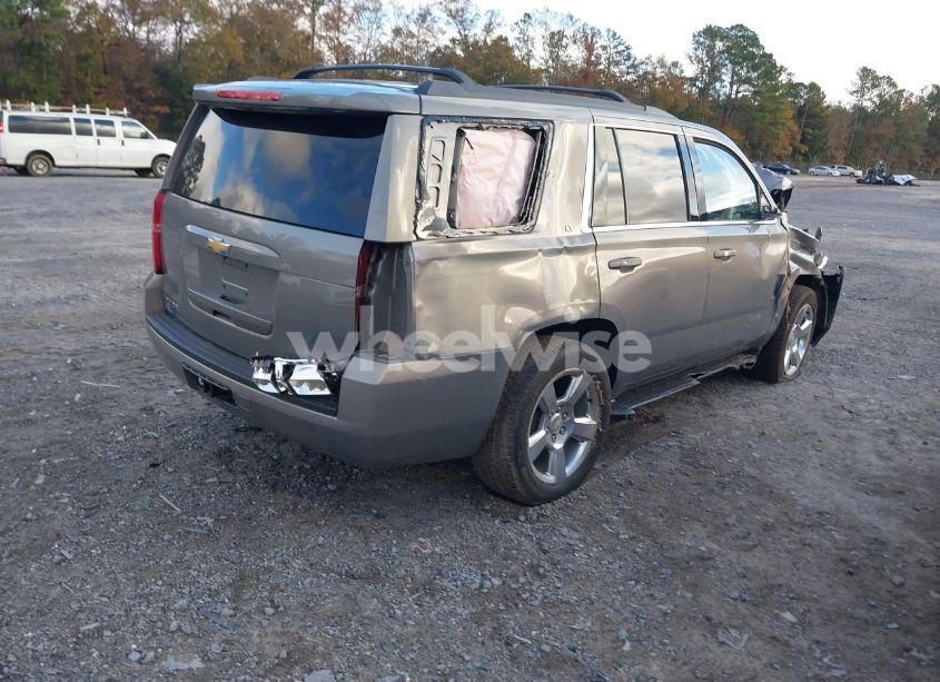Photo 4 of 2018 Chevrolet Tahoe LT (VIN 1GNSKBKC1JR301094)