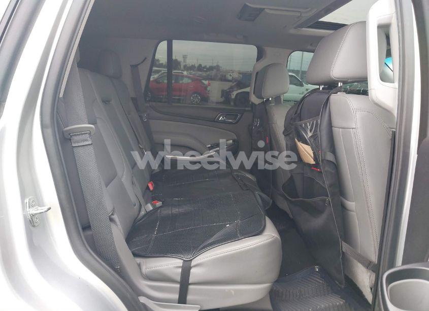 Photo 8 of 2020 Chevrolet Tahoe 4WD LT (VIN 1GNSKBKC1LR244611)