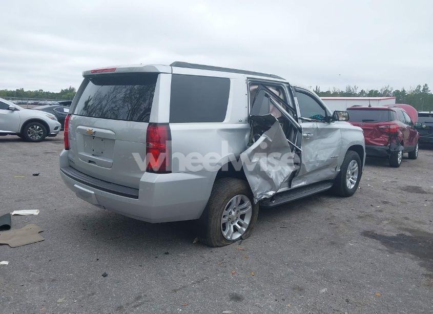 Photo 4 of 2020 Chevrolet Tahoe 4WD LT (VIN 1GNSKBKC1LR248416)