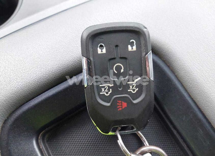 Photo 11 of 2020 Chevrolet Tahoe 4WD LT (VIN 1GNSKBKC1LR249131)