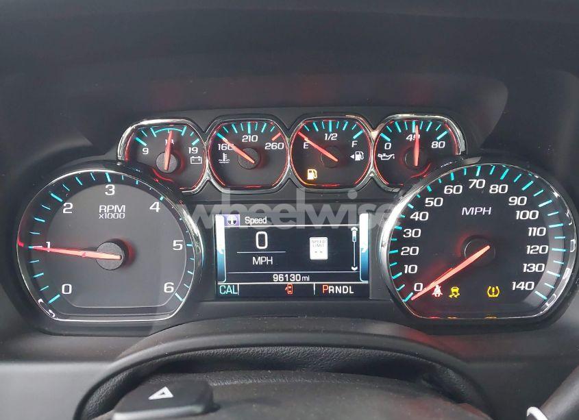 Photo 7 of 2020 Chevrolet Tahoe 4WD LT (VIN 1GNSKBKC1LR249131)