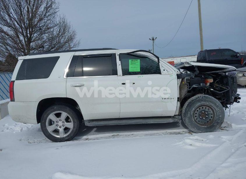 Photo 13 of 2015 Chevrolet Tahoe LT (VIN 1GNSKBKC2FR216580)