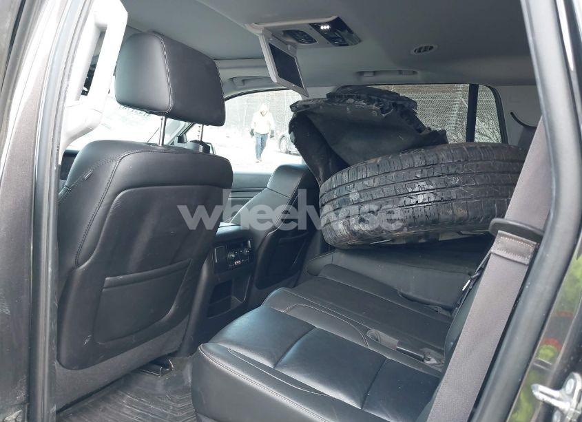 Photo 8 of 2015 Chevrolet Tahoe LT (VIN 1GNSKBKC2FR255668)