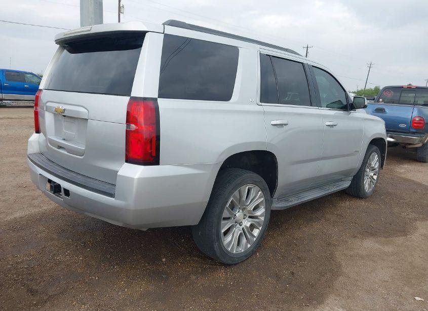 Photo 4 of 2015 Chevrolet Tahoe LT (VIN 1GNSKBKC2FR291263)