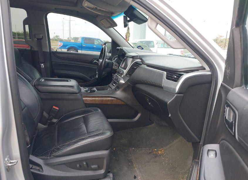 Photo 5 of 2015 Chevrolet Tahoe LT (VIN 1GNSKBKC2FR291263)