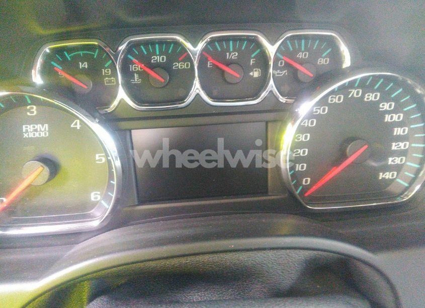Photo 15 of 2015 Chevrolet Tahoe LT (VIN 1GNSKBKC2FR590638)