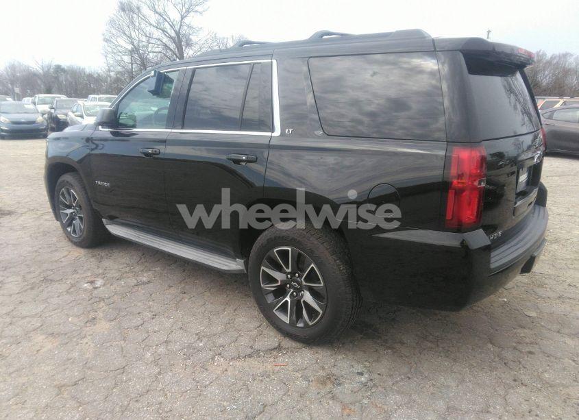 Photo 3 of 2015 Chevrolet Tahoe LT (VIN 1GNSKBKC2FR590638)