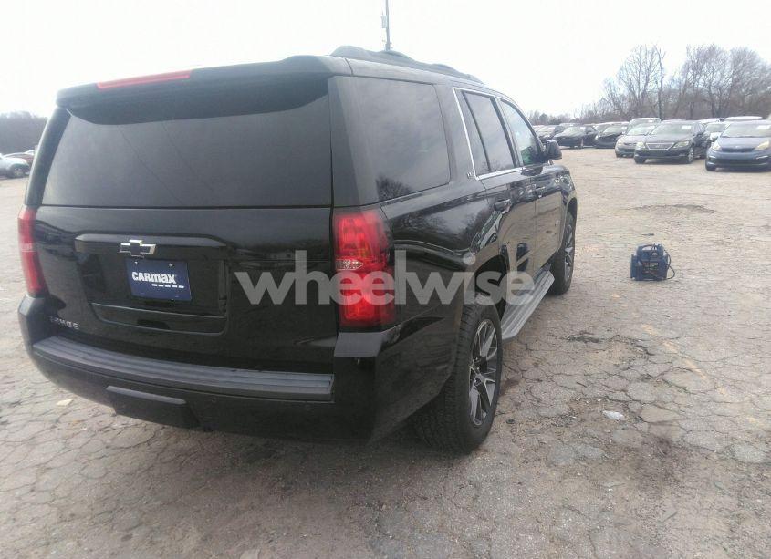 Photo 4 of 2015 Chevrolet Tahoe LT (VIN 1GNSKBKC2FR590638)