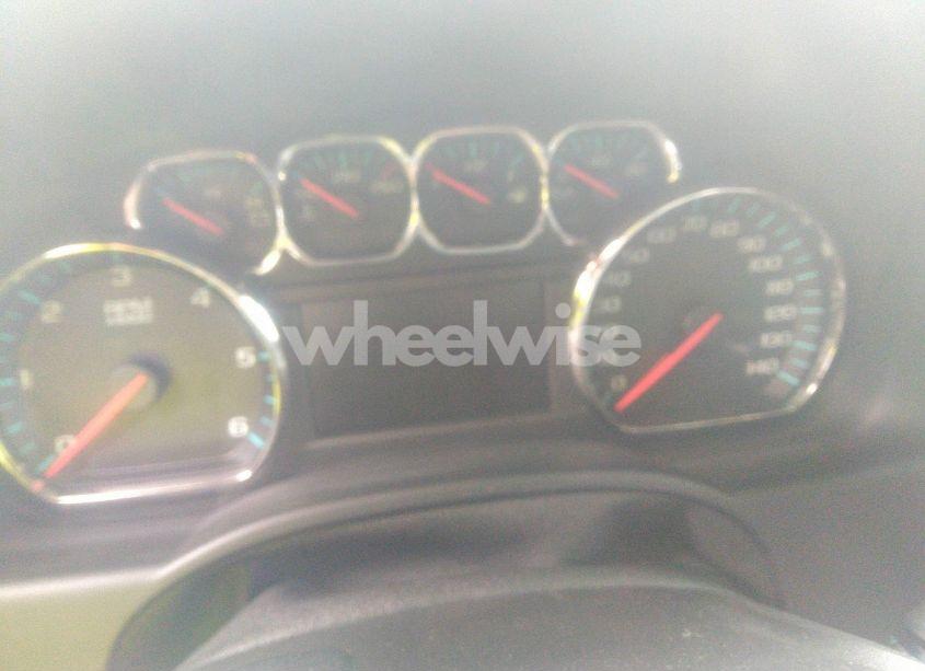 Photo 7 of 2015 Chevrolet Tahoe LT (VIN 1GNSKBKC2FR590638)