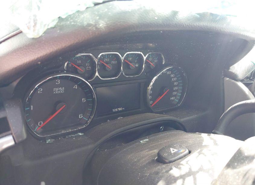 Photo 7 of 2015 Chevrolet Tahoe LT (VIN 1GNSKBKC2FR684499)