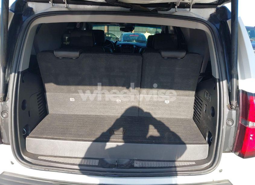 Photo 17 of 2015 Chevrolet Tahoe LT (VIN 1GNSKBKC2FR714357)