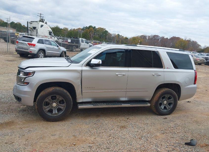 Photo 14 of 2015 Chevrolet Tahoe LT (VIN 1GNSKBKC2FR730784)