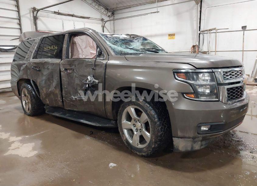 2016 Chevrolet Tahoe LT (VIN 1GNSKBKC2GR213809) main photo