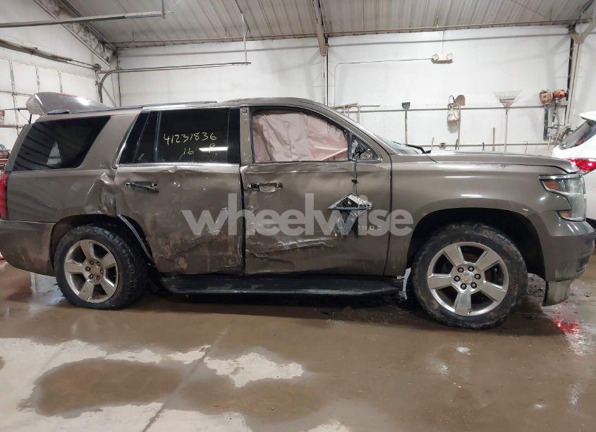 Photo 13 of 2016 Chevrolet Tahoe LT (VIN 1GNSKBKC2GR213809)