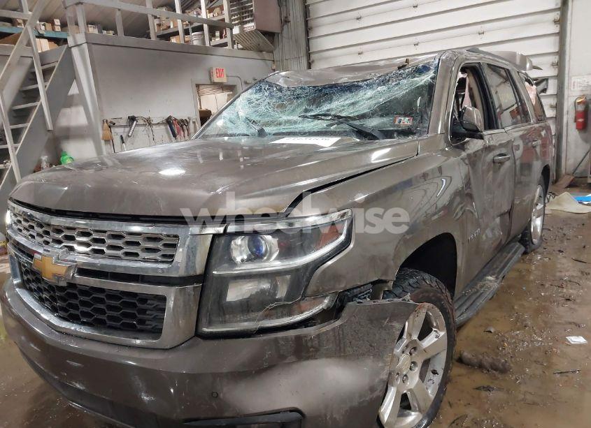 Photo 2 of 2016 Chevrolet Tahoe LT (VIN 1GNSKBKC2GR213809)