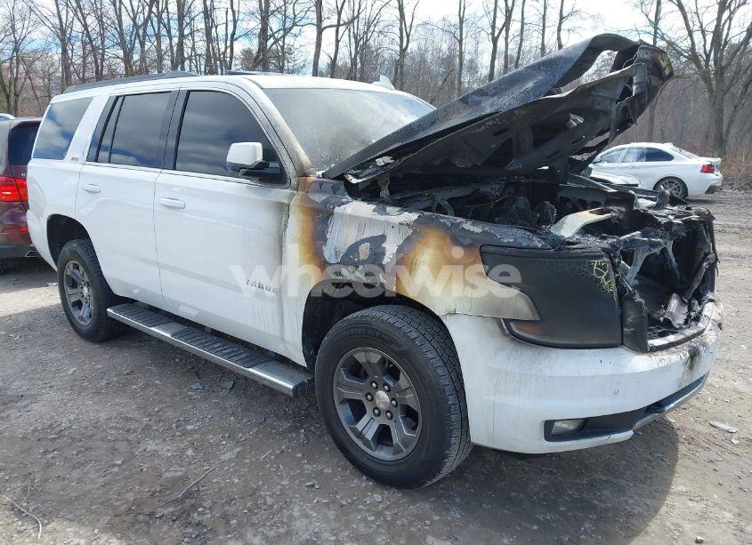 2016 Chevrolet Tahoe LT (VIN 1GNSKBKC2GR330953) main photo