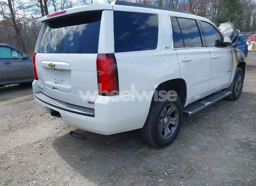 Photo 4 of 2016 Chevrolet Tahoe LT (VIN 1GNSKBKC2GR330953)