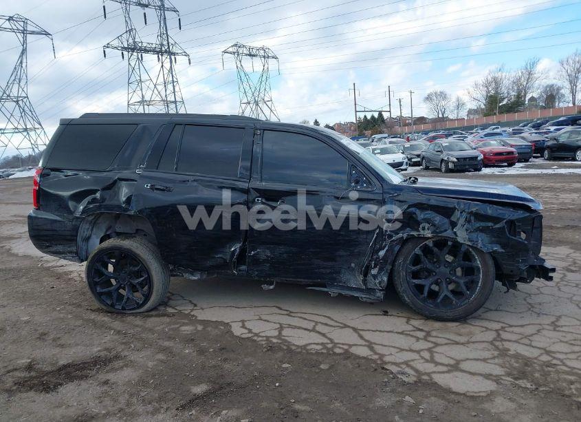 Photo 13 of 2019 Chevrolet Tahoe LT (VIN 1GNSKBKC2KR171442)