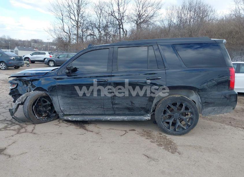 Photo 14 of 2019 Chevrolet Tahoe LT (VIN 1GNSKBKC2KR171442)