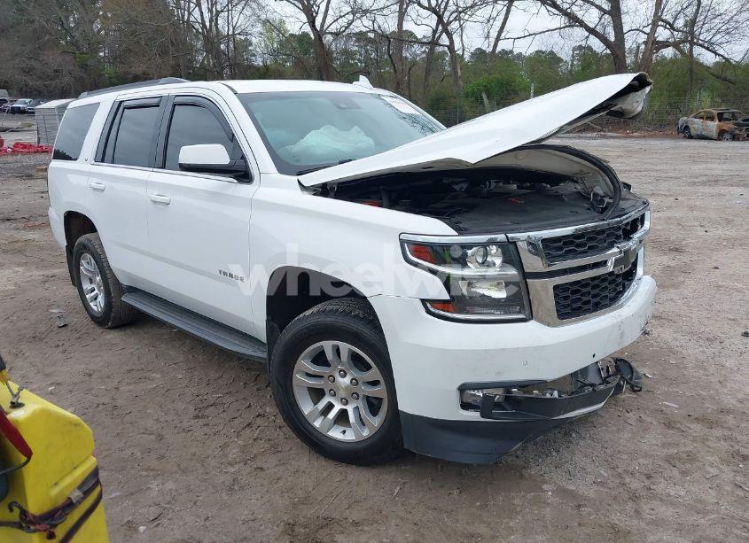 2020 Chevrolet Tahoe 4WD LT (VIN 1GNSKBKC2LR253012) main photo