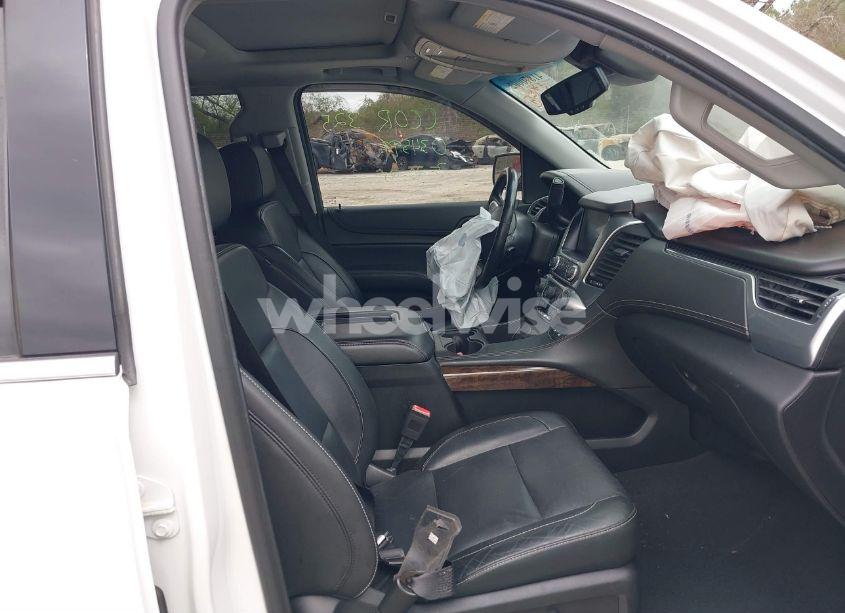 Photo 5 of 2020 Chevrolet Tahoe 4WD LT (VIN 1GNSKBKC2LR253012)