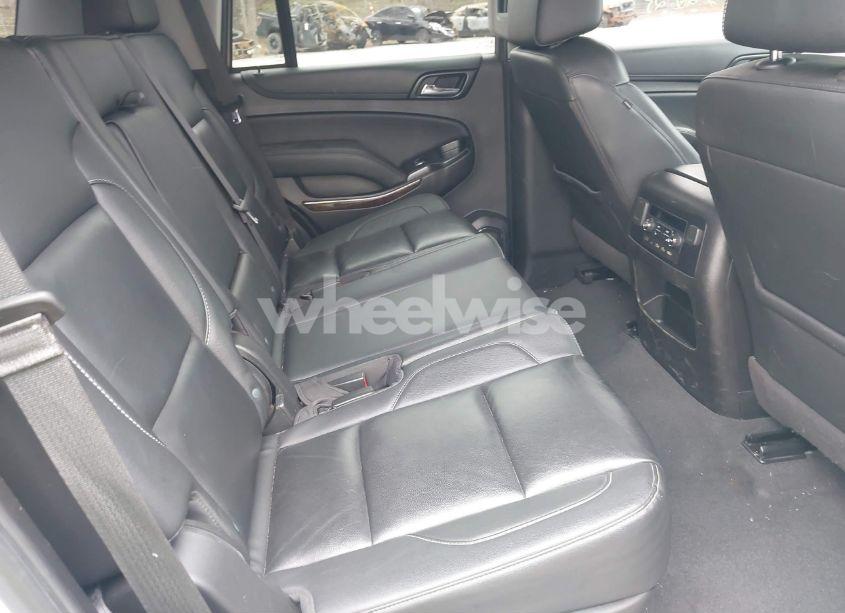 Photo 8 of 2020 Chevrolet Tahoe 4WD LT (VIN 1GNSKBKC2LR253012)